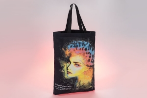 Промо сумка шоппер с полноцветным изображеним (фотография) из черной бязи с ручками из черной стропы.