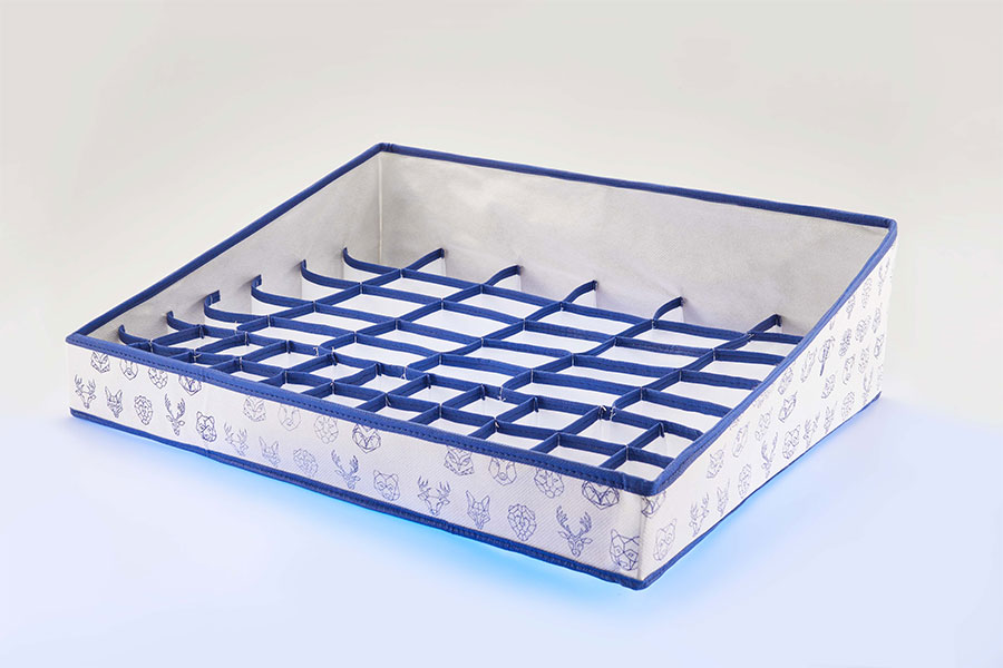 стелажный органайзер с делениями для хранения, материал белый спанбонд с нанесением рисунка, синяя окантовка